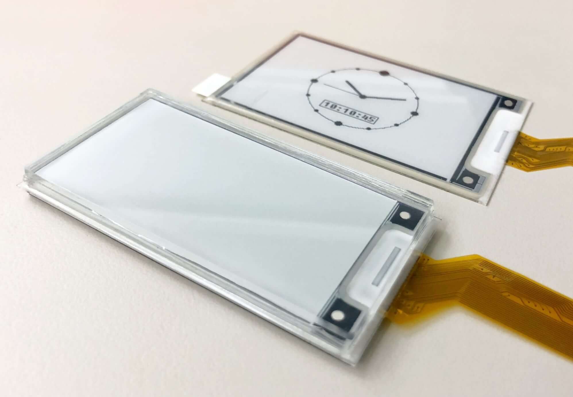 PDI039 Armour e paper display