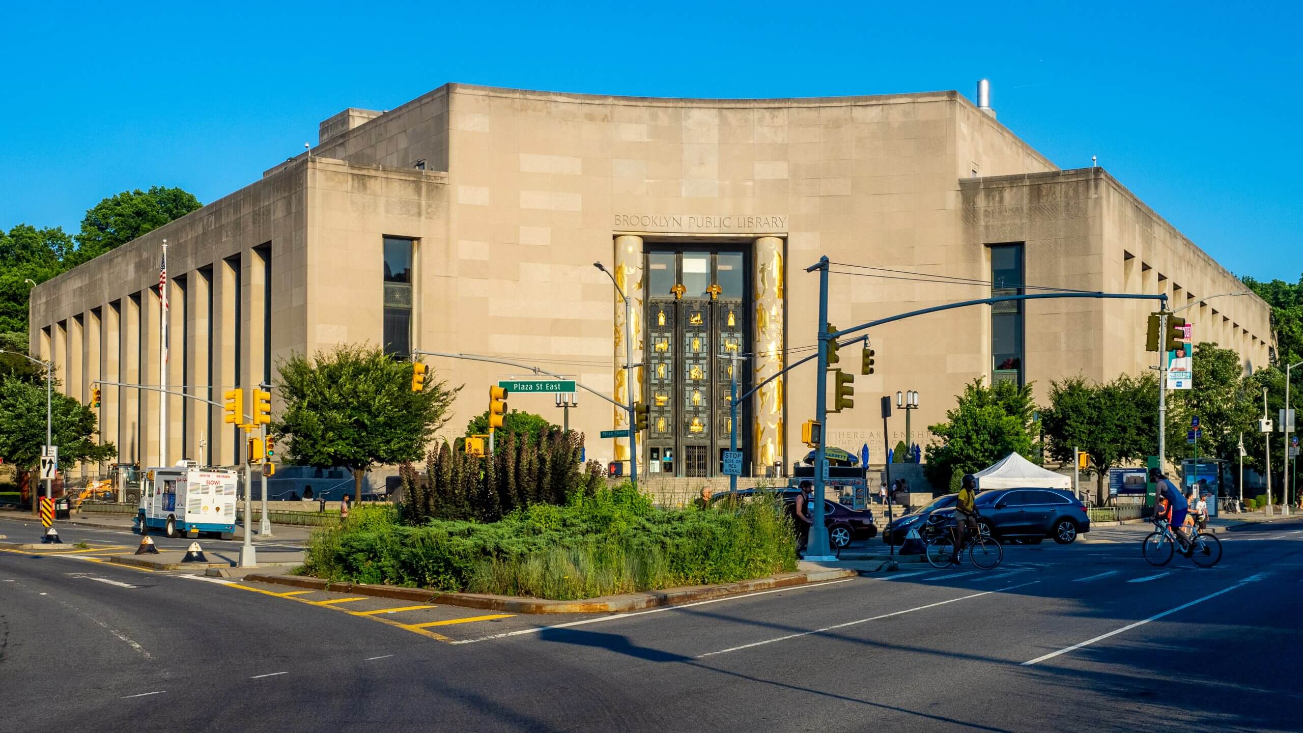 Brooklyn National Library Allows Teens Free Access To E-Books To Protest Book Bans 2 brooklyn public library scaled