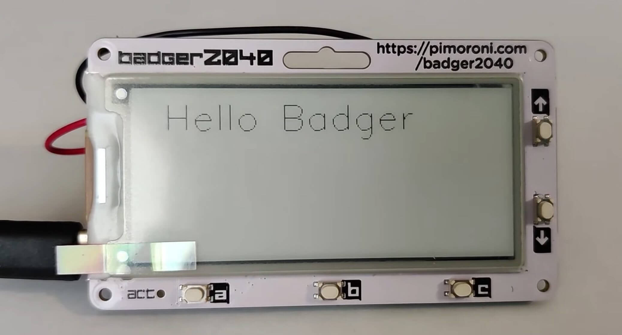 the badger 2040 e ink raspberry pi pico