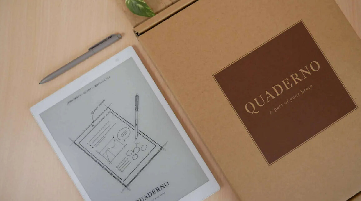 quaderno e paper display
