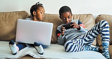 Children Prefer Screens To Books 1