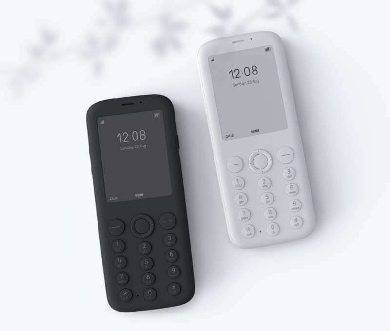 mudita pure black white