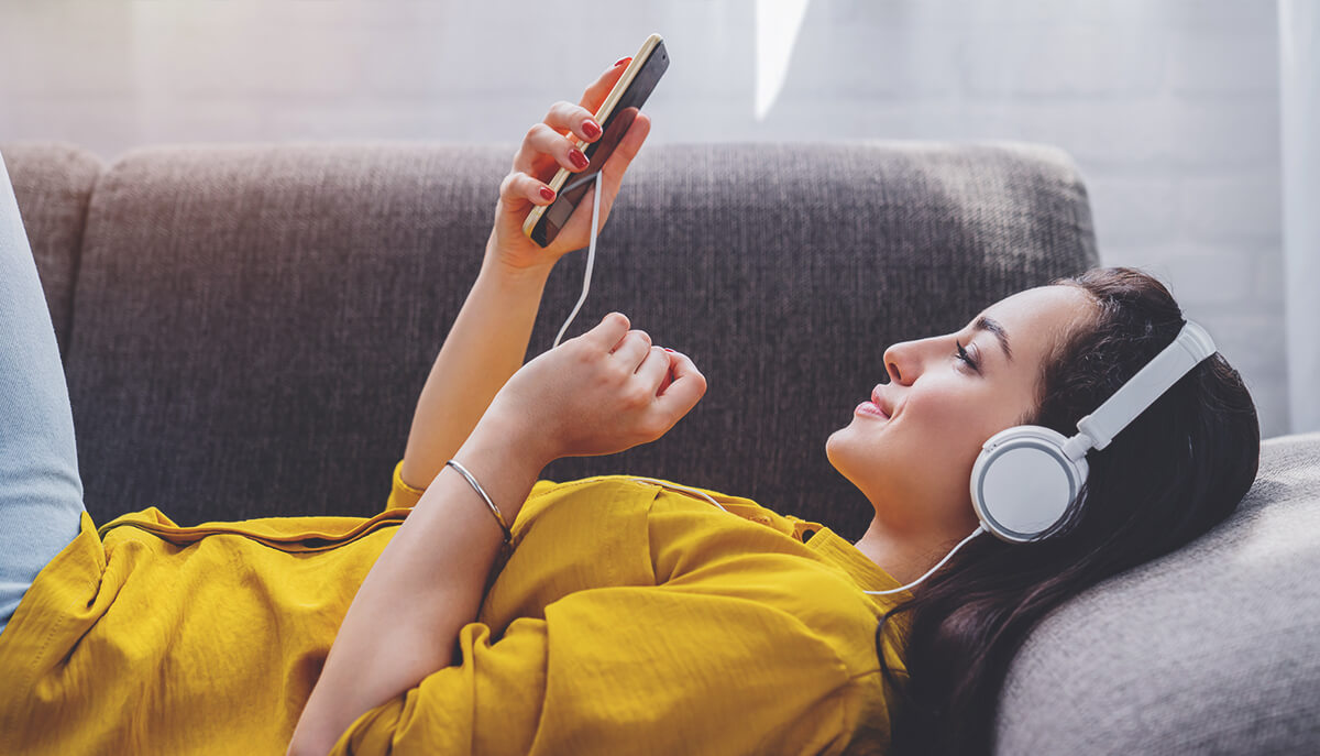 using phone with headphones