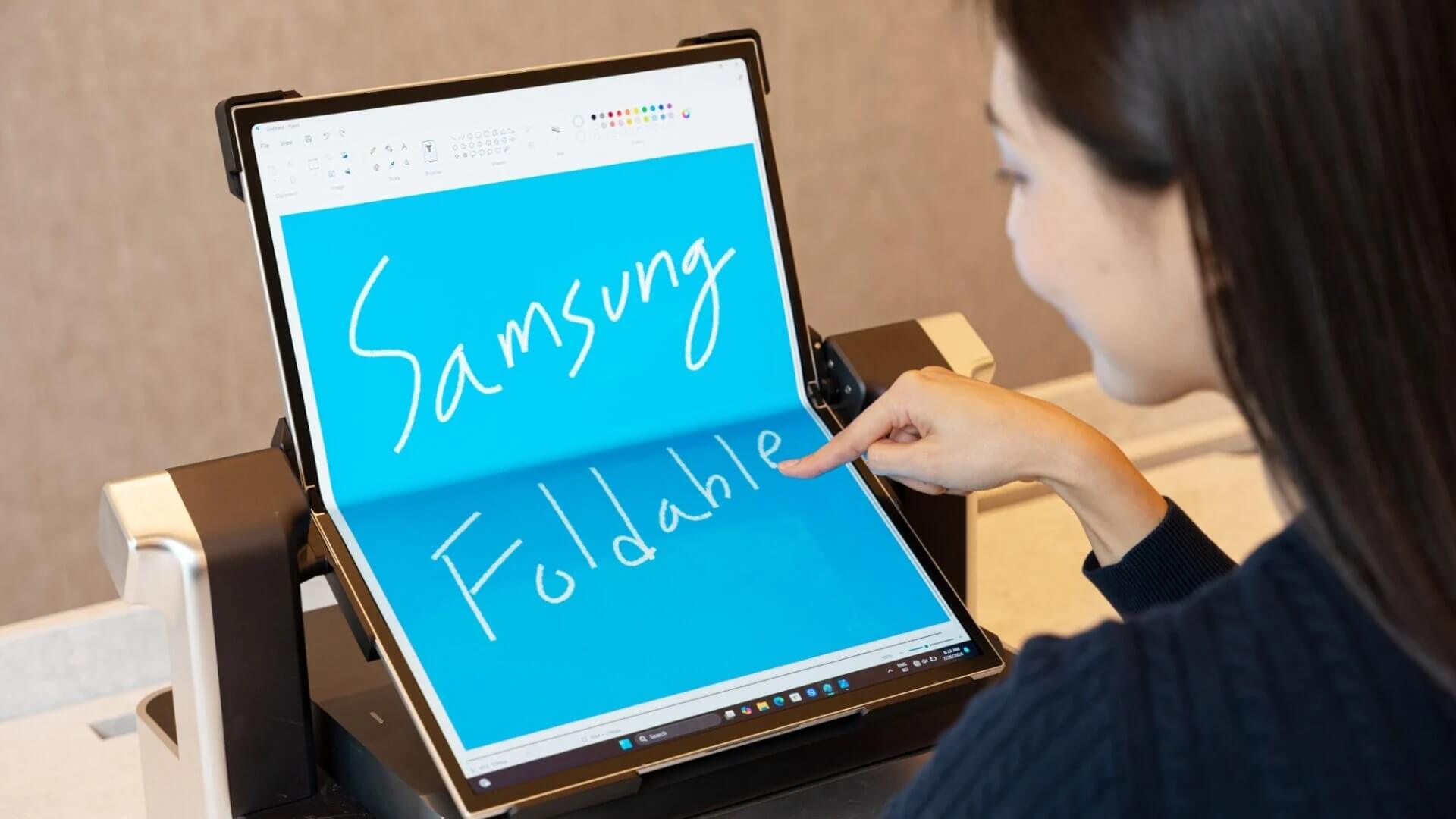 Samsung foldable monitor ces 2025
